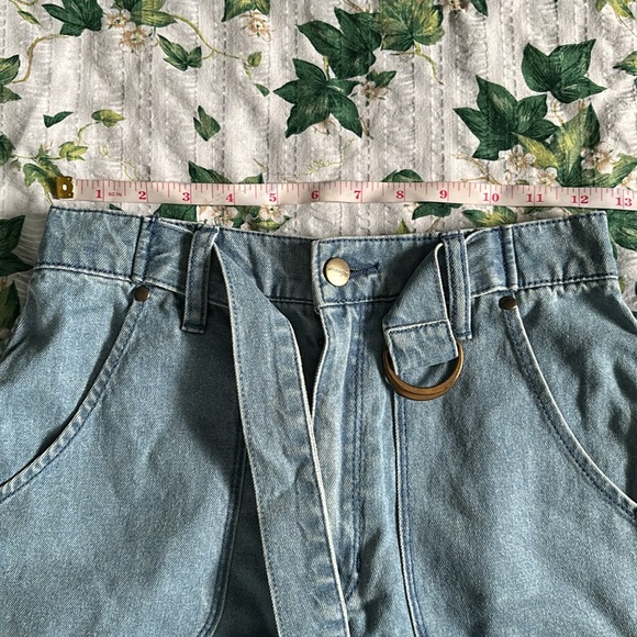WRANGLER x URBAN OUTFITTERS Light Blue Denim High Rise Shorts with Attached Belt - Picture 6 of 7